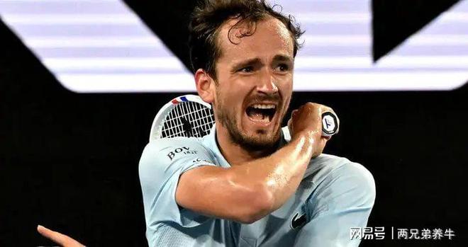 英国网球队鏖战欧洲网球队,克耶高斯制霸全场的简单介绍 英国网球队鏖战欧洲网球队,克耶高斯制霸全场的简单介绍