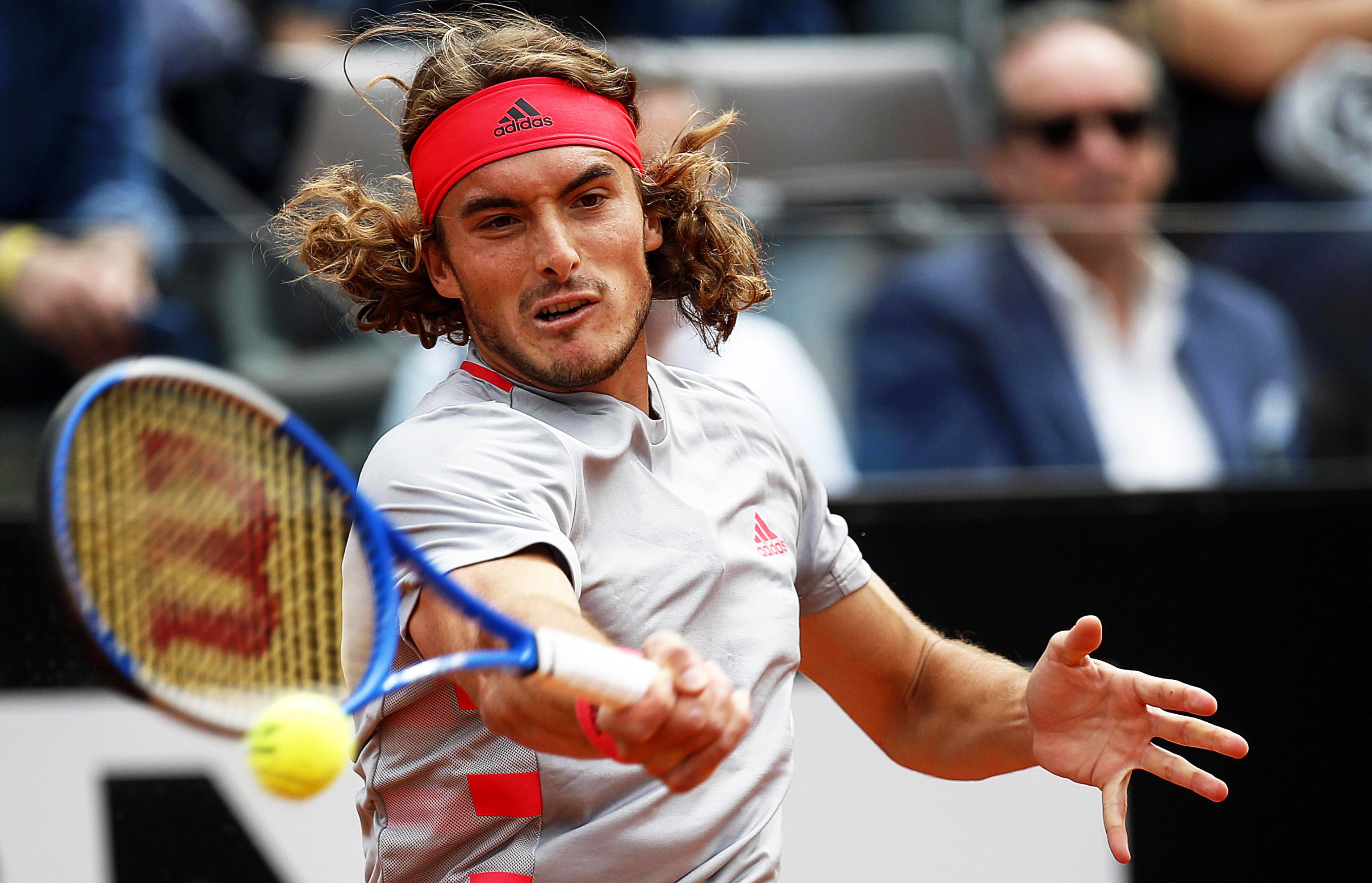 意大利网球队横扫日本网球队,西西帕斯惊艳世界 意大利网球队横扫日本网球队,西西帕斯惊艳世界