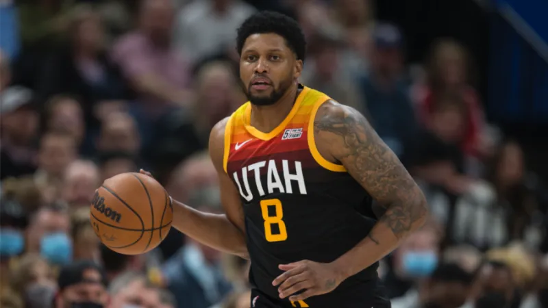 公牛队老将复出,带领球队走出低谷的简单介绍 公牛队老将复出,带领球队走出低谷的简单介绍