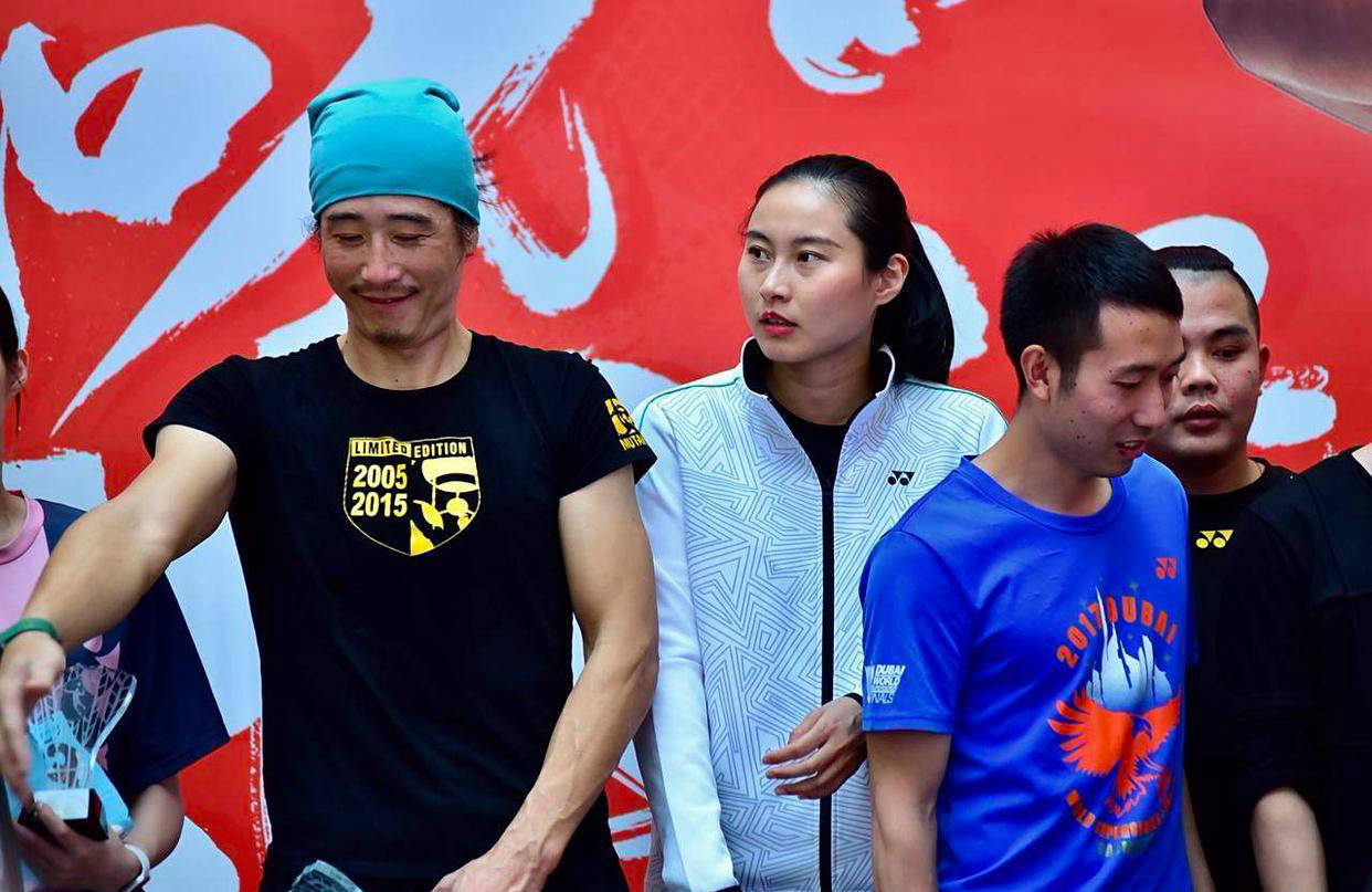 中国羽毛球队险胜丹麦羽毛球队,安赛龙送出助攻的简单介绍 中国羽毛球队险胜丹麦羽毛球队,安赛龙送出助攻的简单介绍