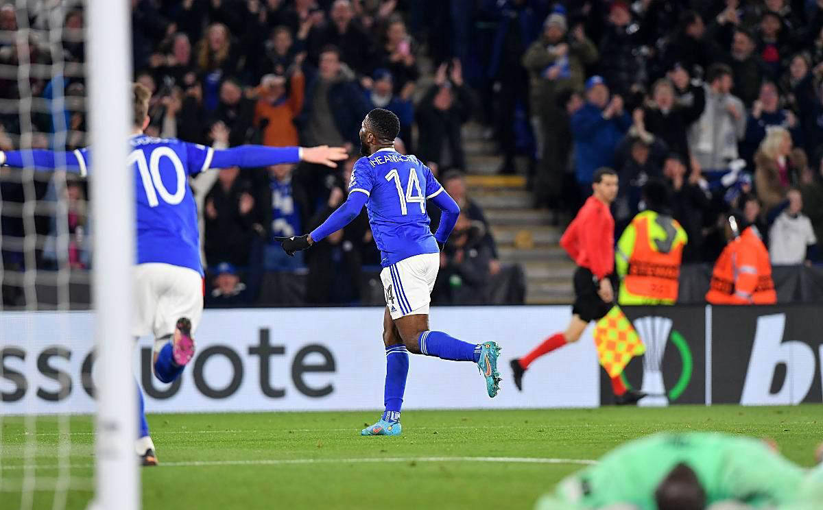 雷恩球队在客场比赛中逆转胜利,壮志未酬的简单介绍 雷恩球队在客场比赛中逆转胜利,壮志未酬的简单介绍