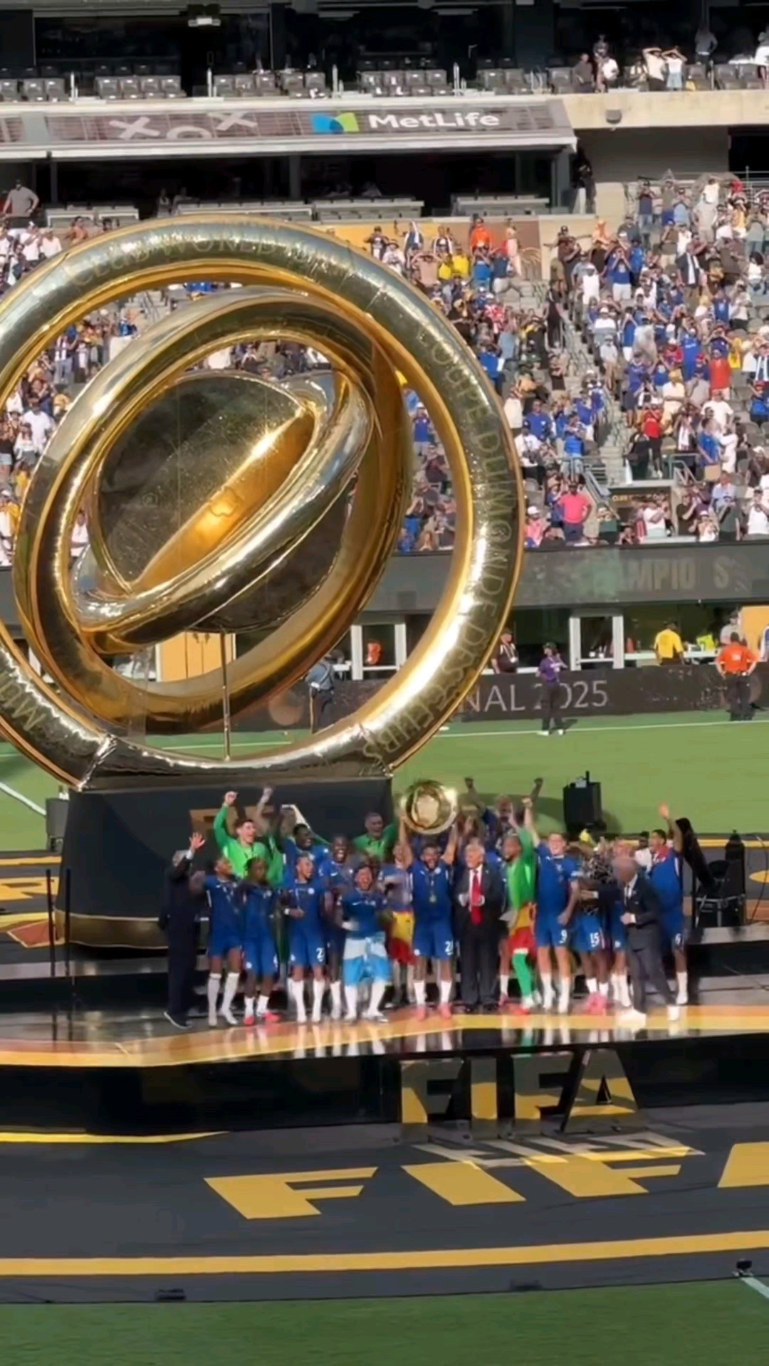 开云体育-热火之夜卫冕冠军举行盛大仪式