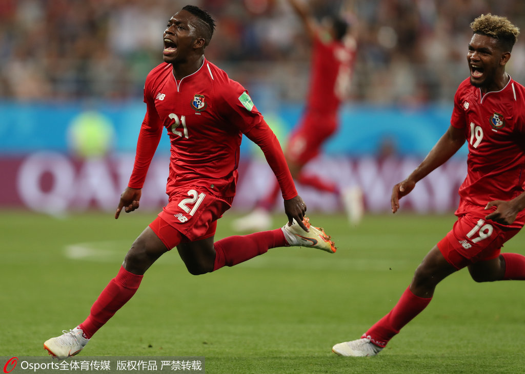 开云体育官方网站-巴拿马女子排球队才华横溢，锁定前三