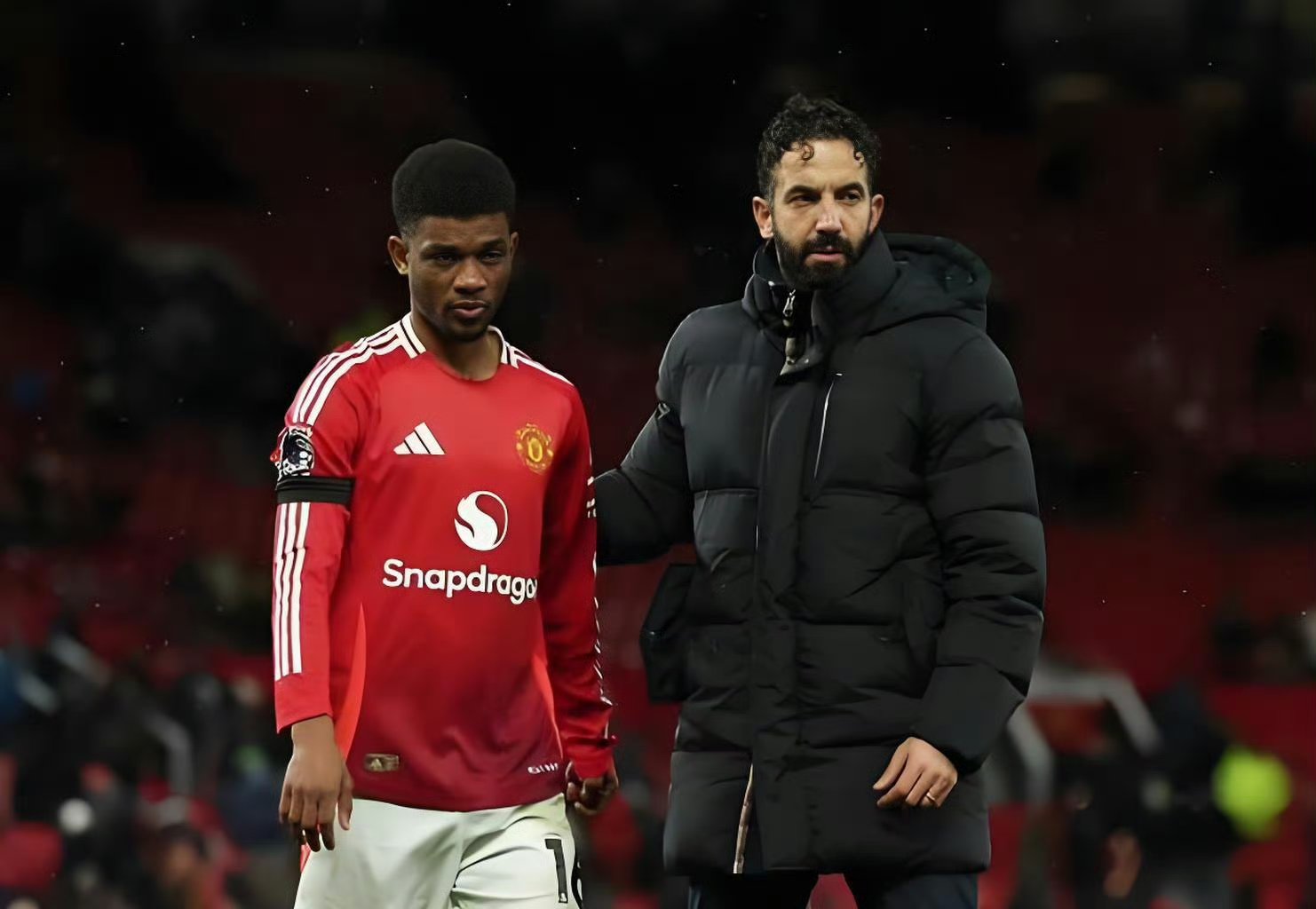 曼联客场大胜圣诞球队,追赶榜首 曼联客场大胜圣诞球队,追赶榜首