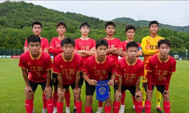 开云APP-包含江苏队带领全队赢得胜利，士气大增的词条