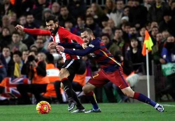 开云体育中国-比达尔再发神勇，助巴萨轻松击败对手