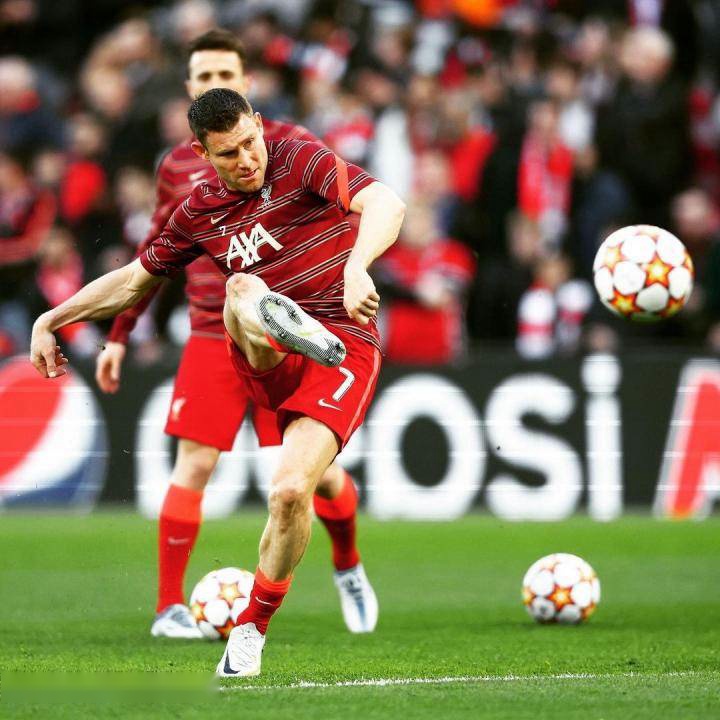 拜仁惊险胜利物浦，挺进四强