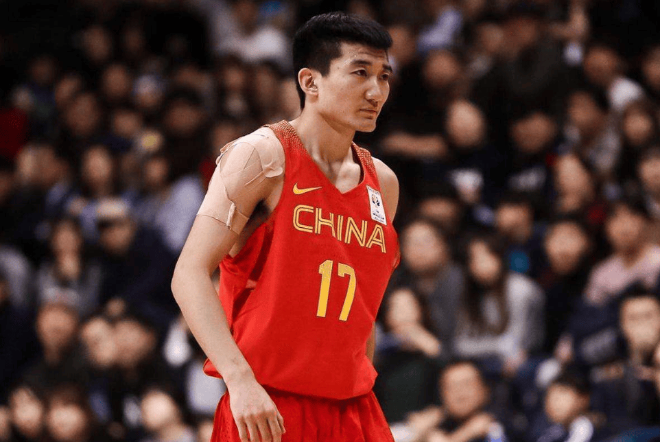 包含热火翻盘北京队，孙铭徽高光表现的词条