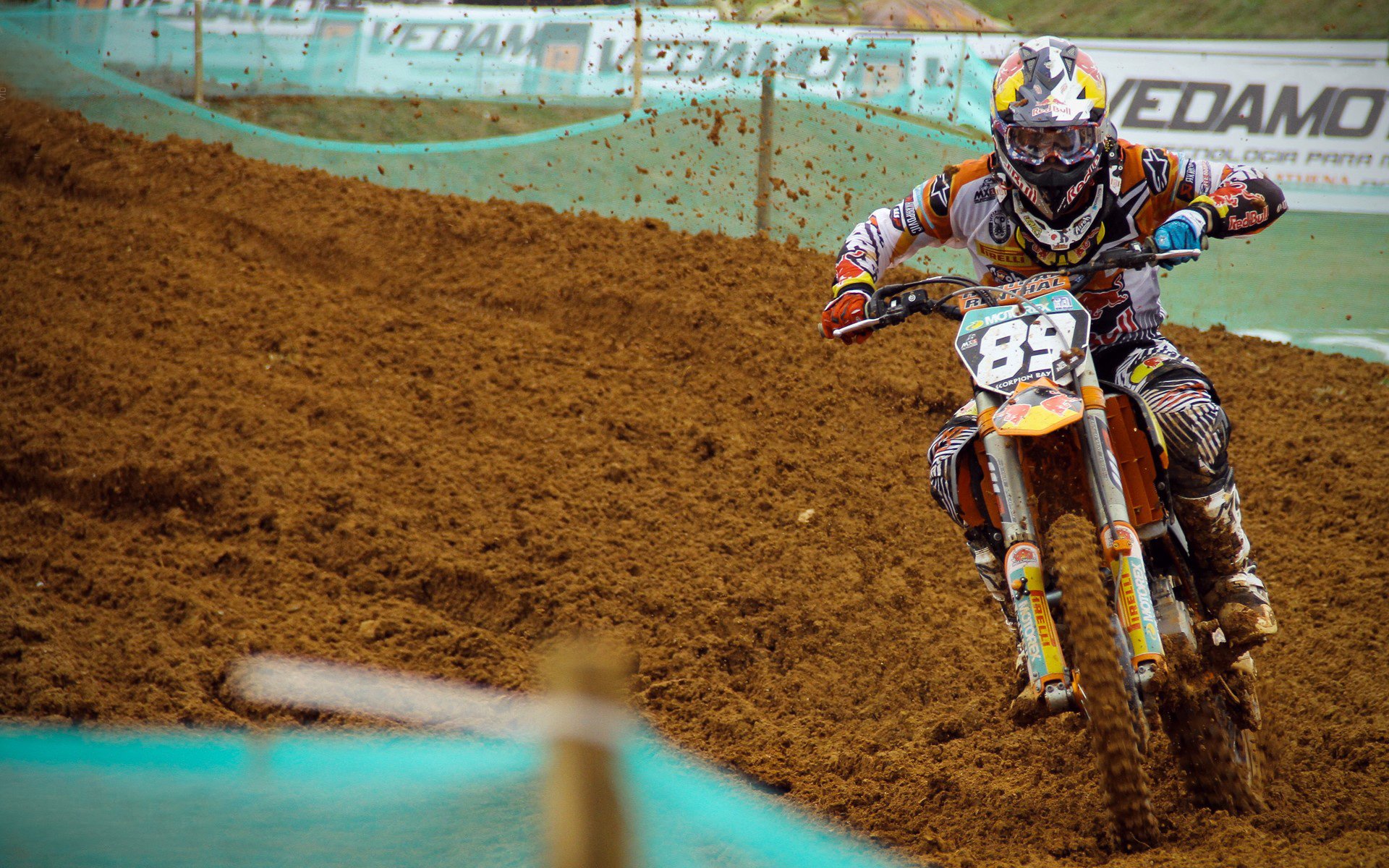 佩德里爆发难救主，英格兰末节闪电战击沉法兰西