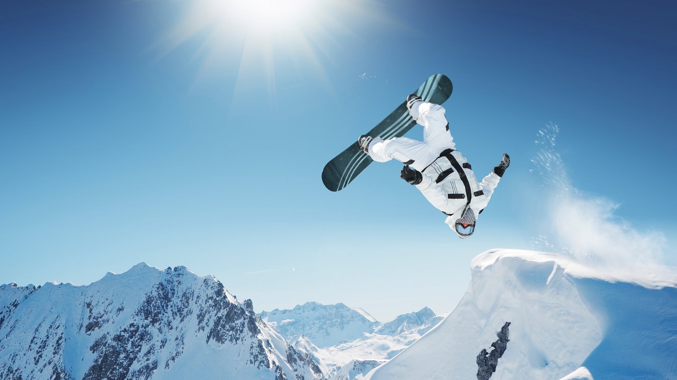 开云体育APP下载-掌控与冲垮，卡塞米罗的节奏艺术与苏格兰风暴的启示